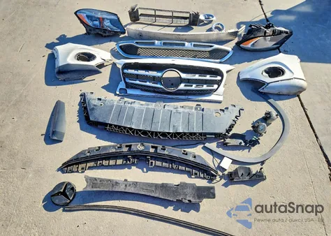 2019 Mercedes-Benz Gla 250 z USA, uszkodzony, nr VIN WDCTG4EB0KU005280